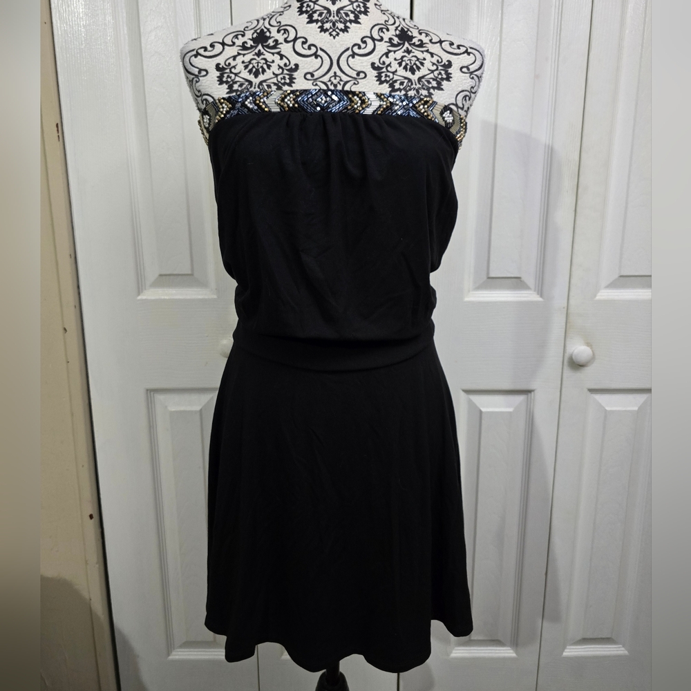 NWT White House Black Market Strapless Embellished Blouson Dress Size Medium